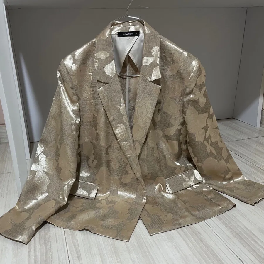 کت ال سی وایکیکی