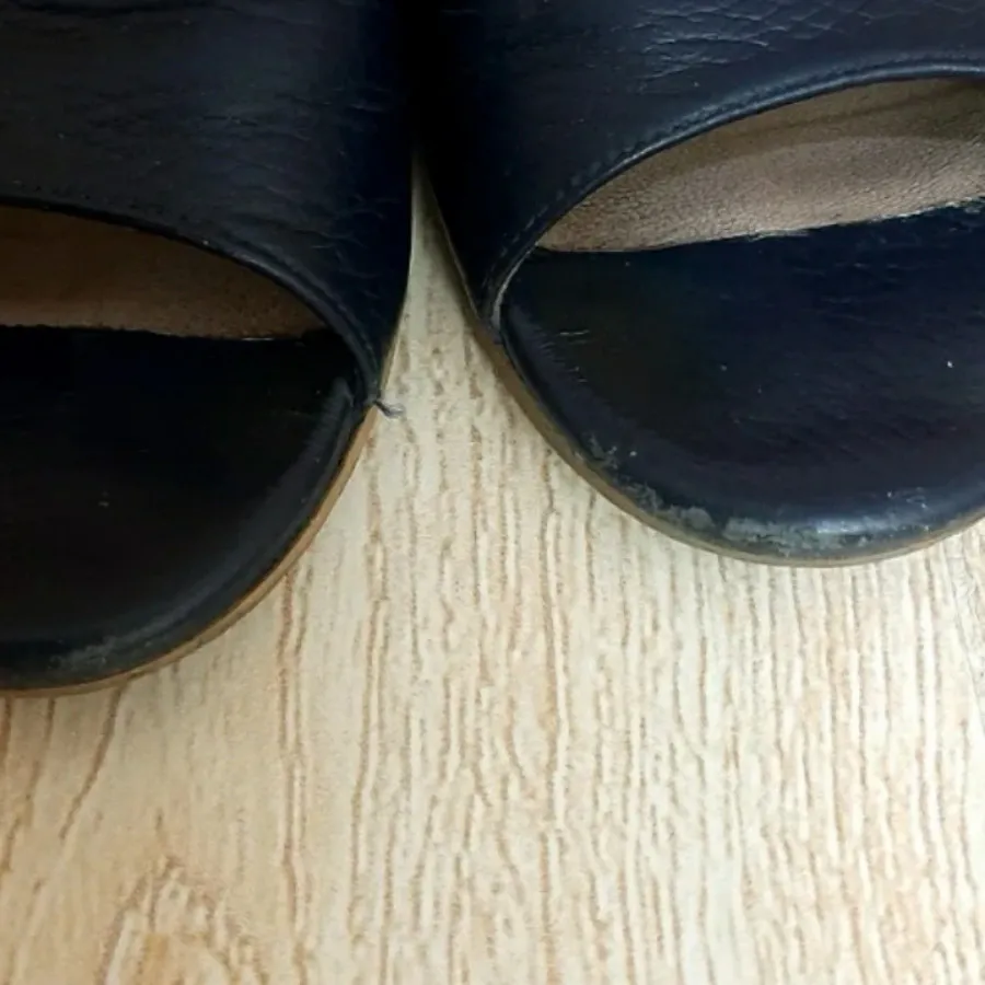 کفش نوین چرم