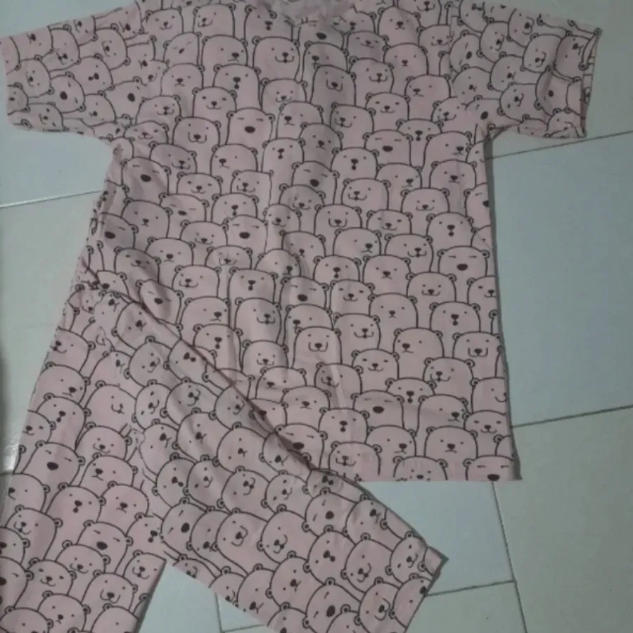 تیشرت و شلوار