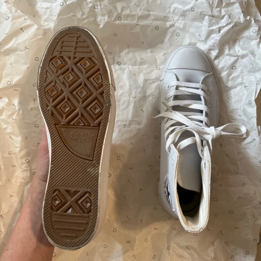 آل استار ساقدار