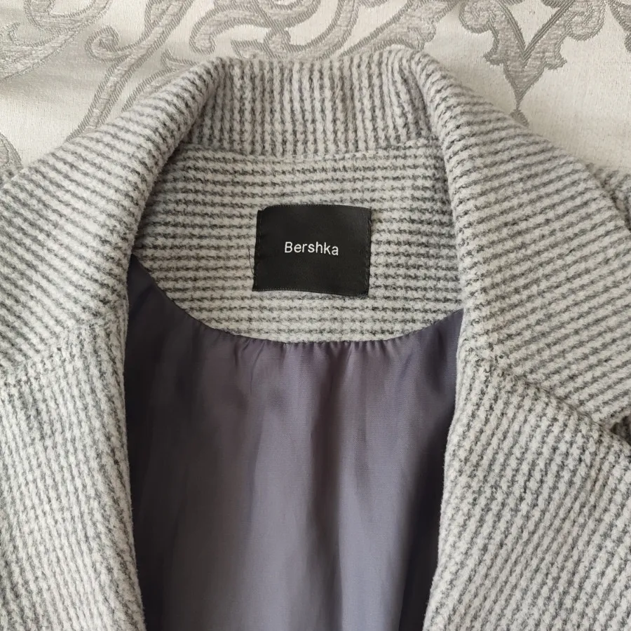 پالتو کتی برشکا اصل