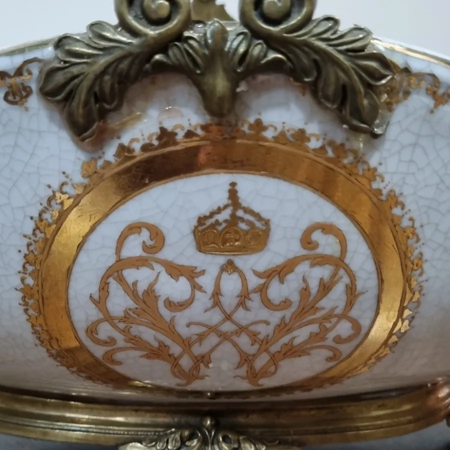 میوه خوری پایه برنزی