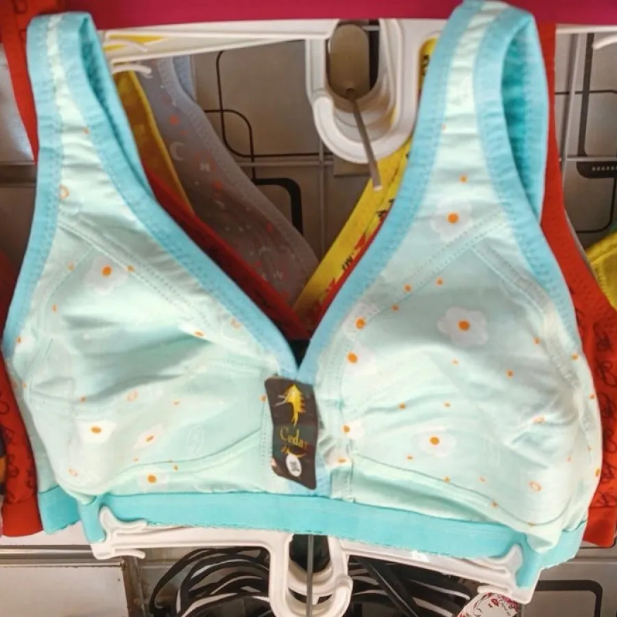 نیم تنه زنانه