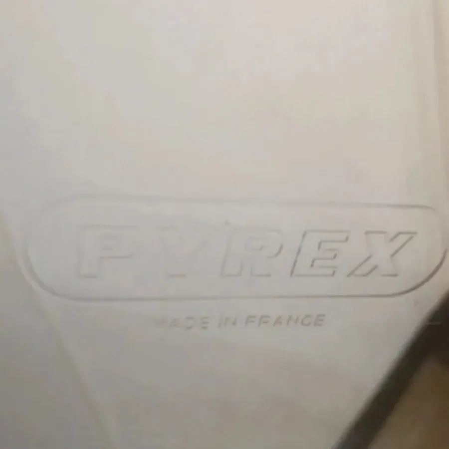 مرغ خوری پیرکس