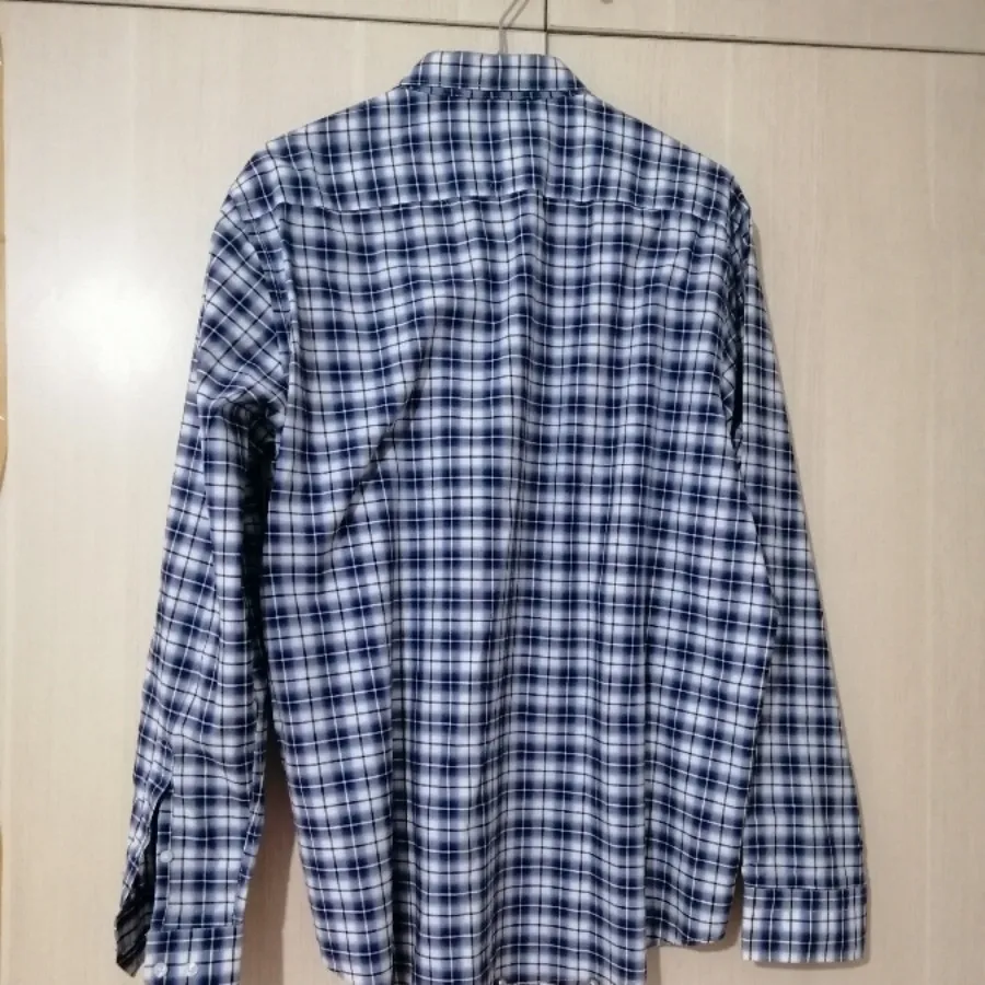 پیراهن مردانه