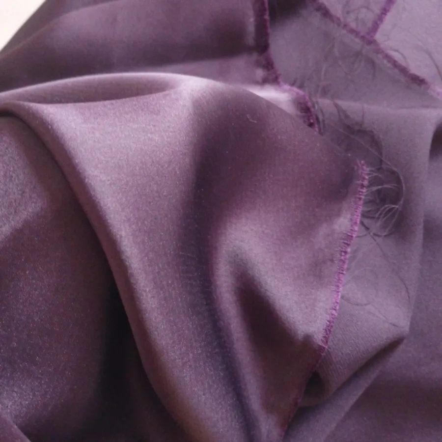 پارچه کرپ بنفش