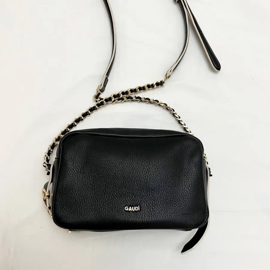 کیف برند ایتالیایی