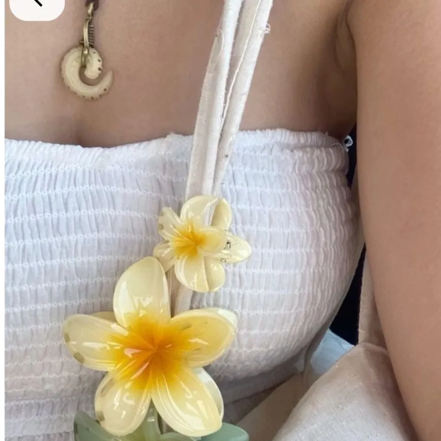 گل وارداتی ترند 150 تومن