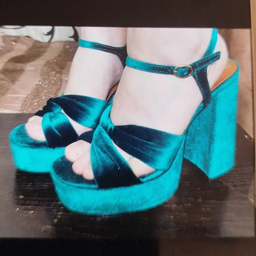 کفش سبز درباری Primark