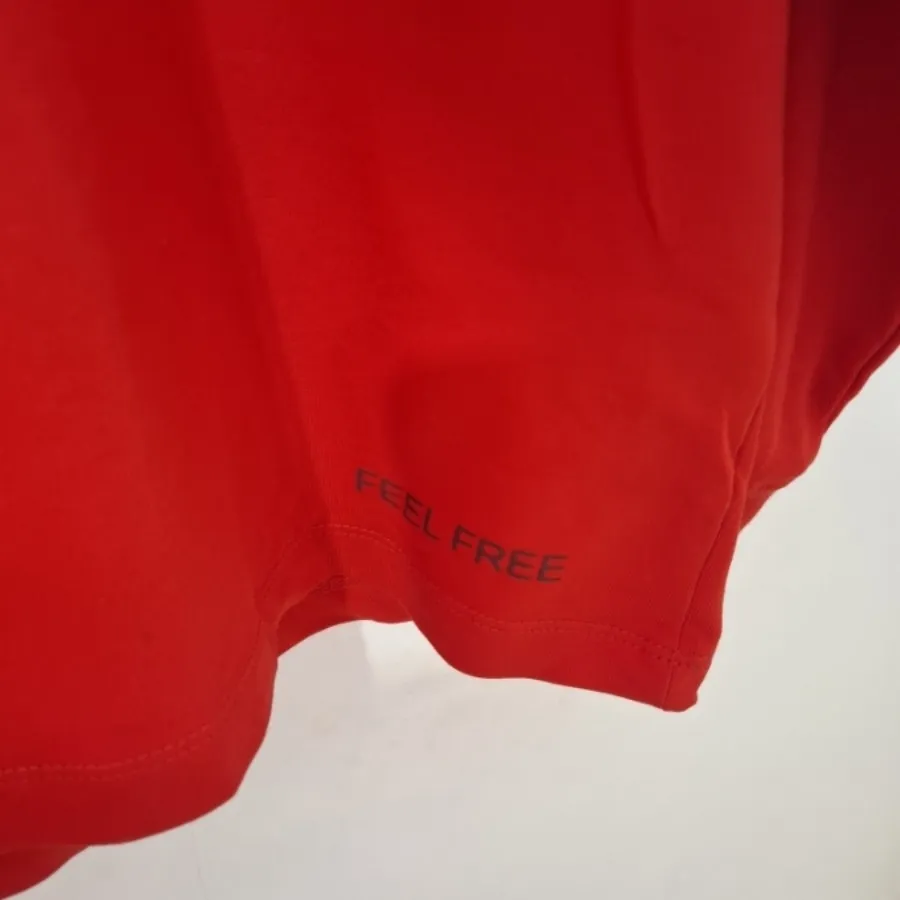 بلوز یقه اسکی قرمز