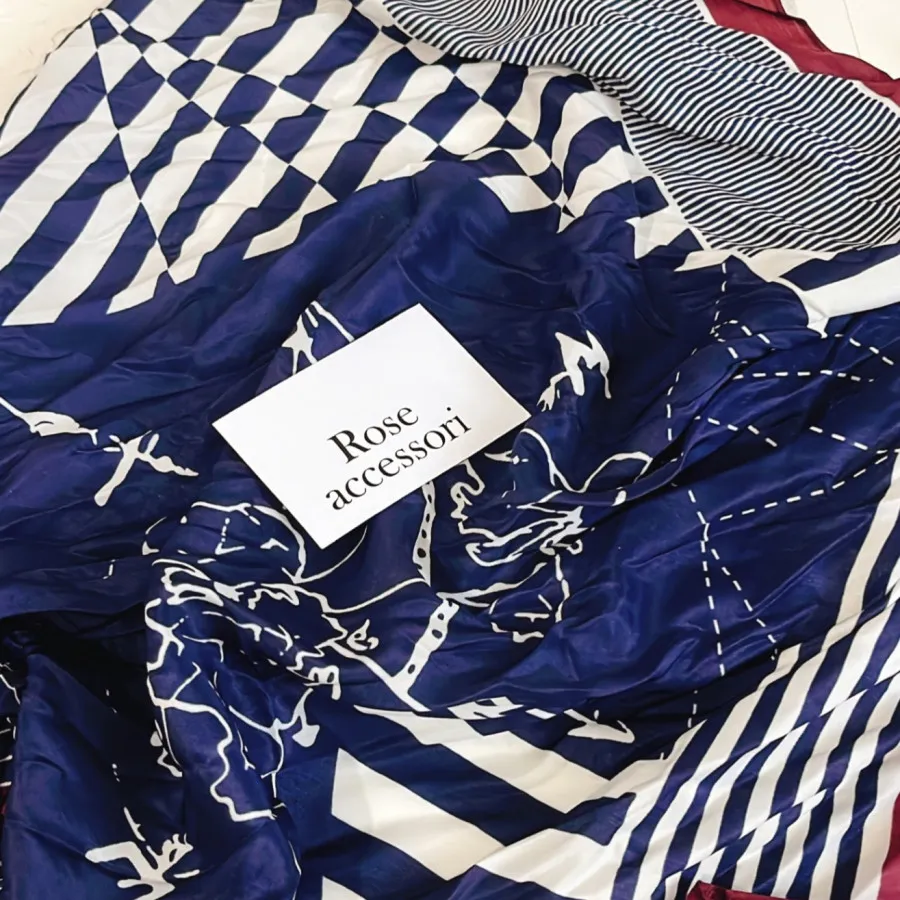 مینی اسکارف