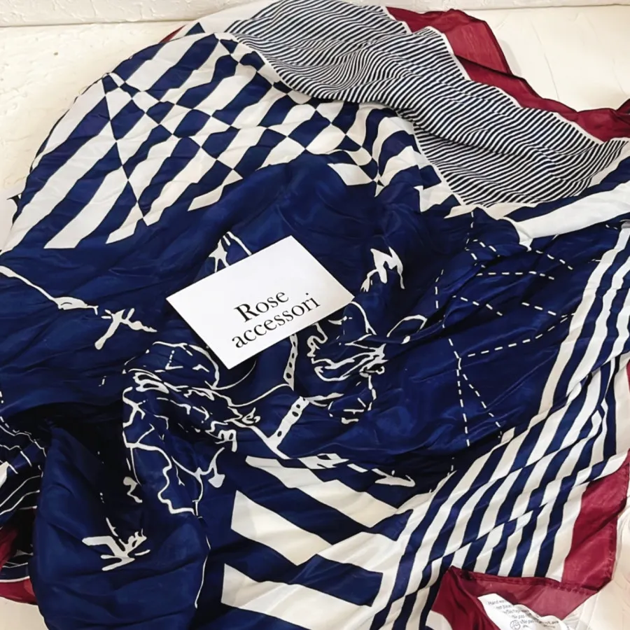 مینی اسکارف