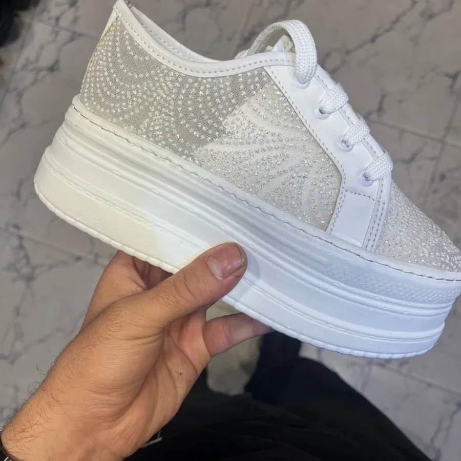 کفش اسپرت عروس