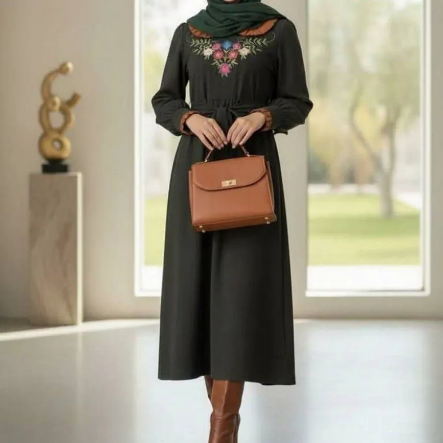 پیراهن مخمل گلدوزی