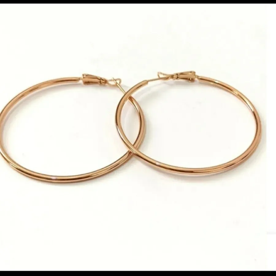 گوشواره حلقه ای