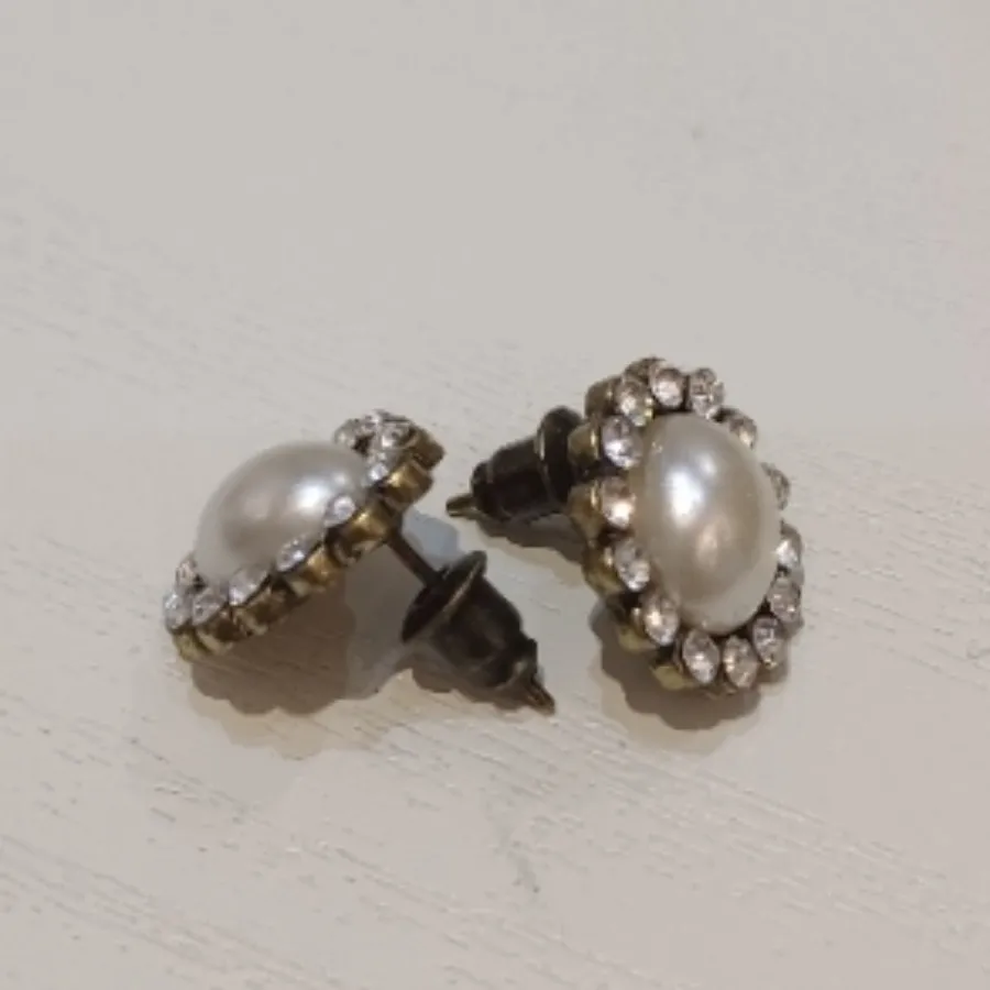 گوشواره کلاسیک