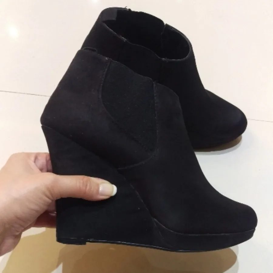 نیم بوت مجلسی