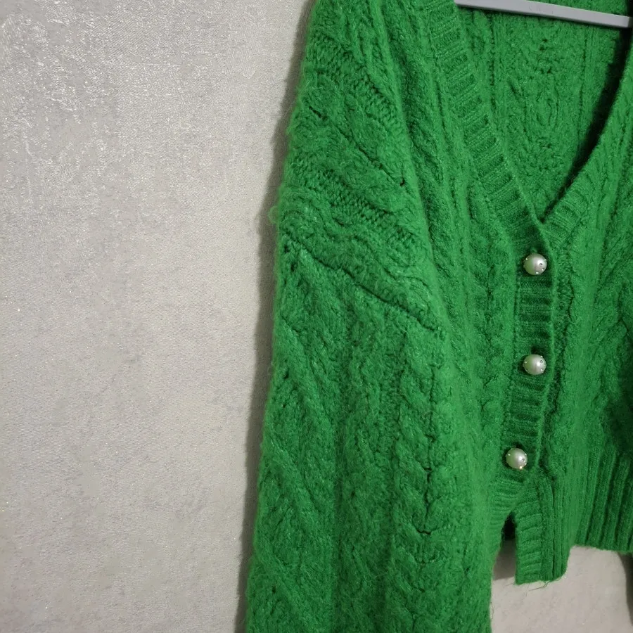 بافت برند زارا، کاردیگن