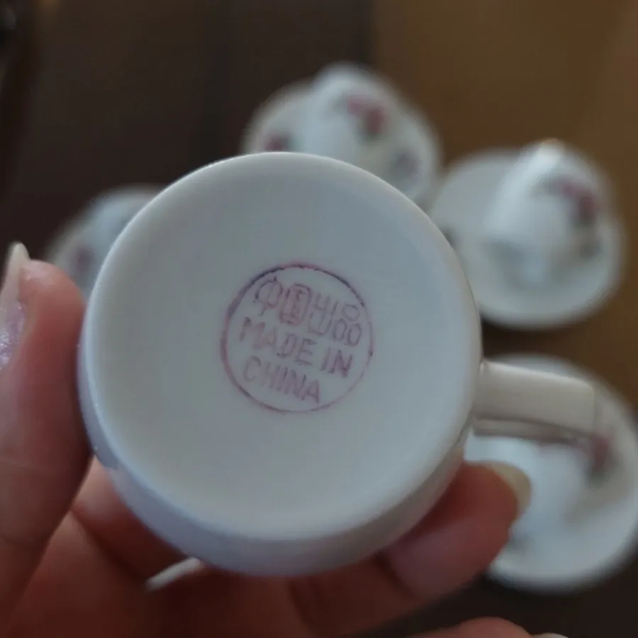 فنجون قهوه انتیک گلسرخی