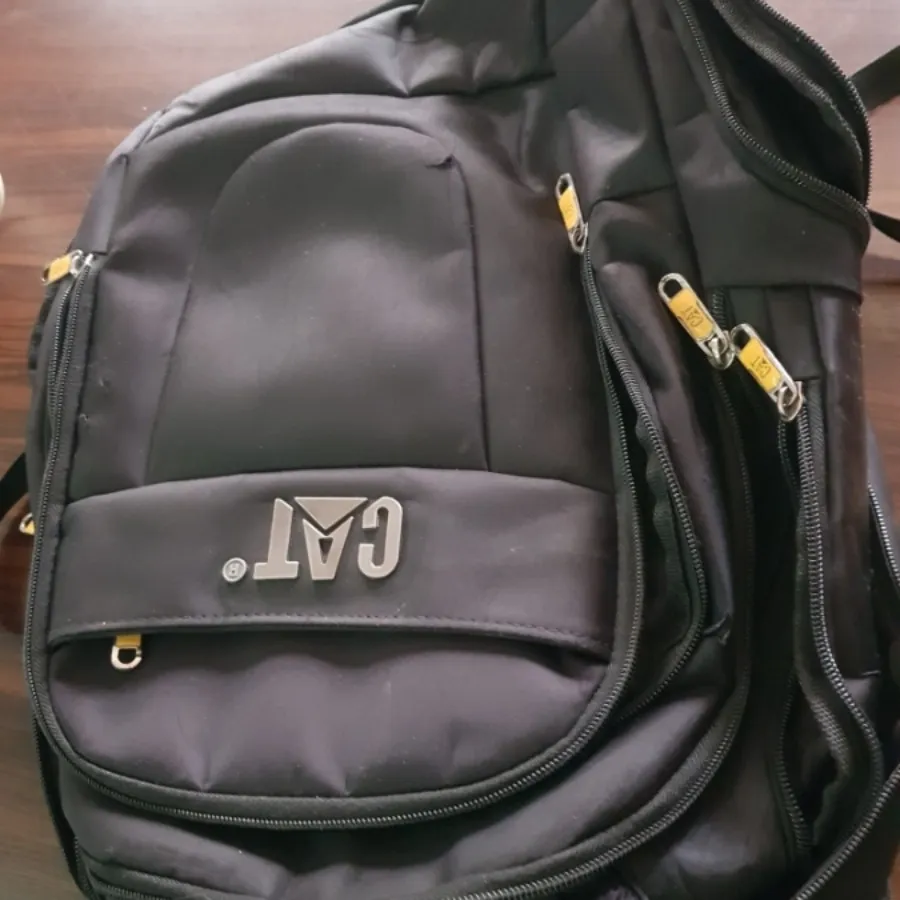 کوله پشتی چرخدار وساده