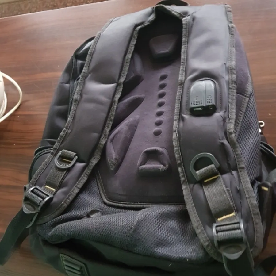 کوله پشتی چرخدار وساده