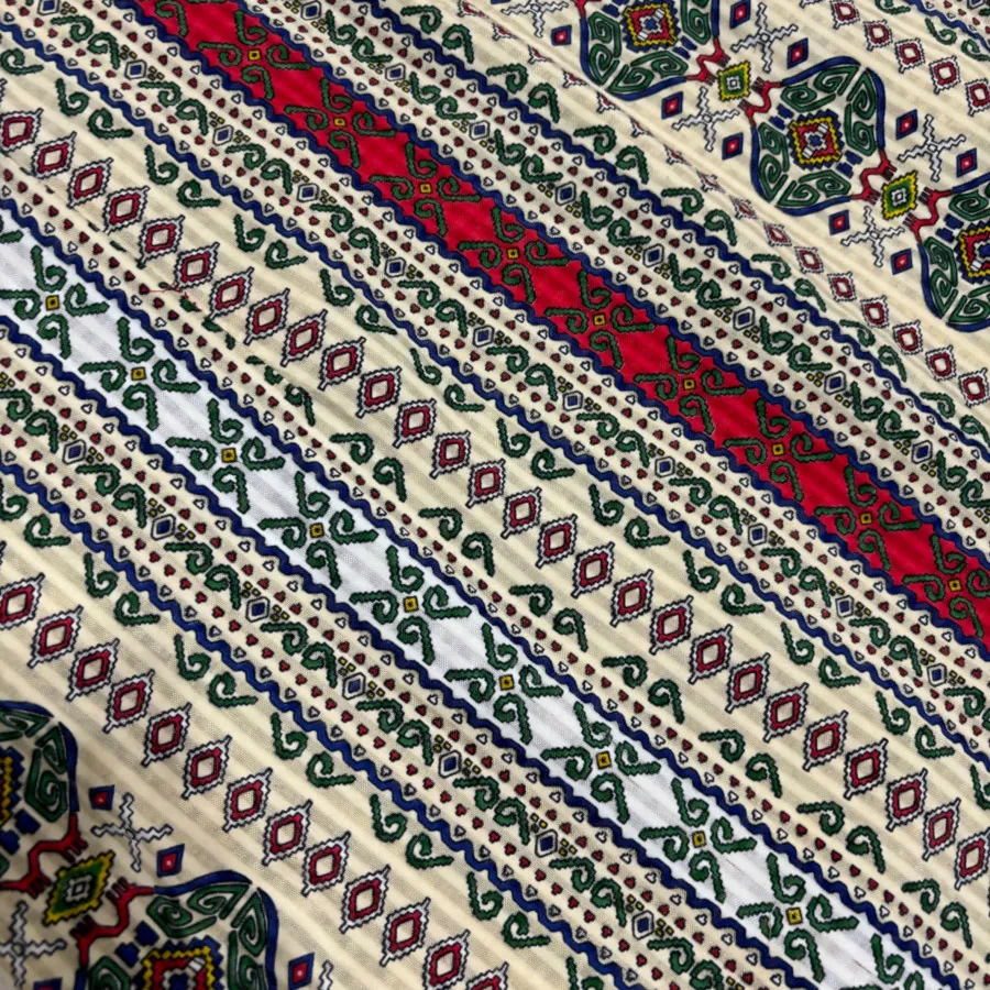 لباس طرحدار