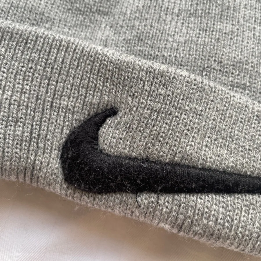 کلاه بافت نایک