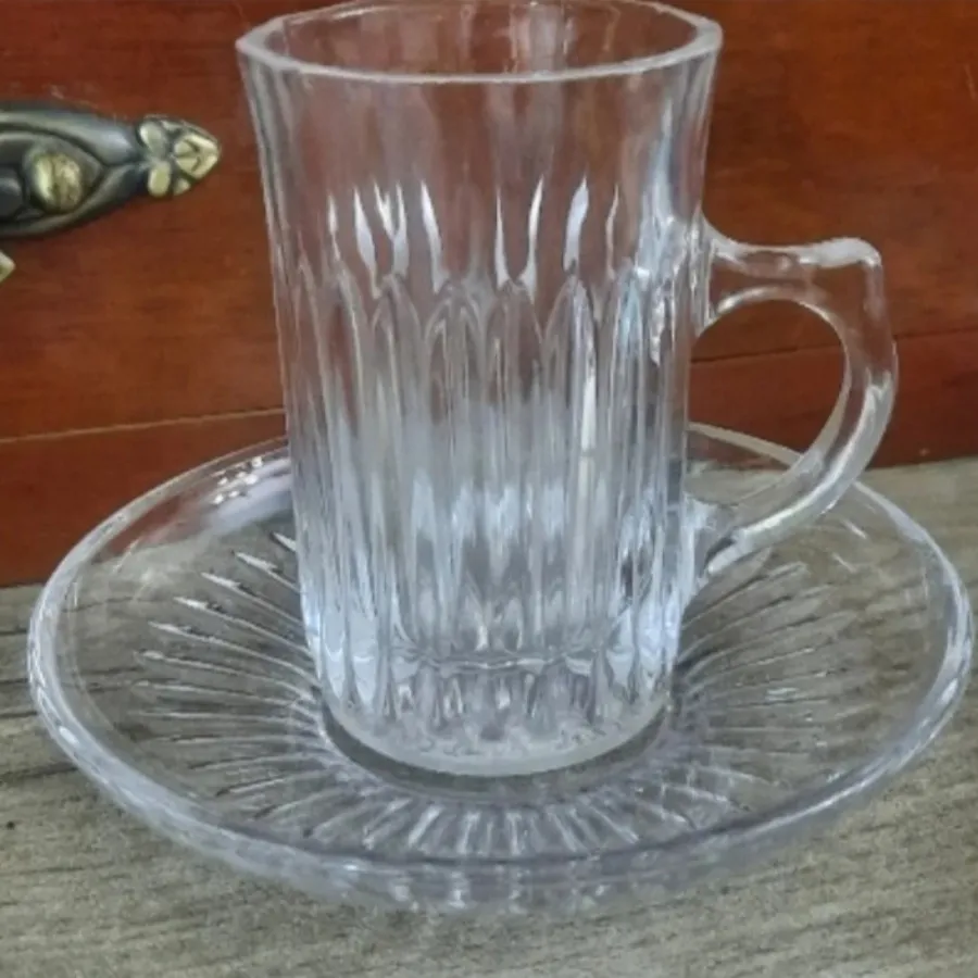 لیوان نعلبکی ژاپن