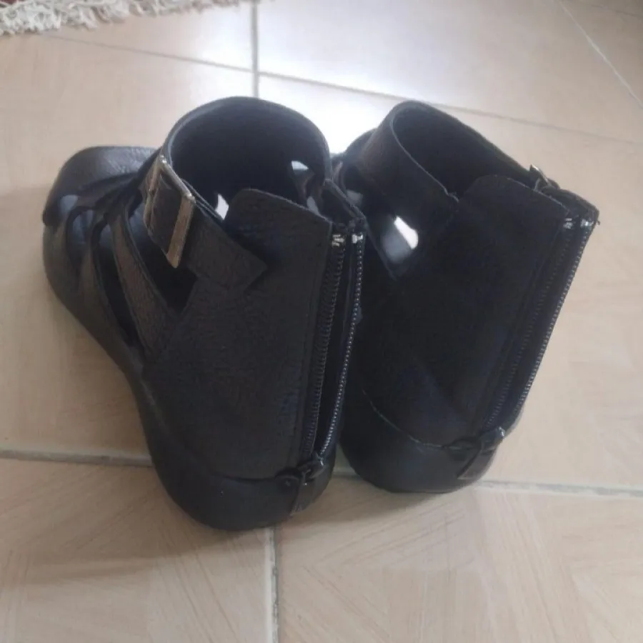 کفش فقط یکبار پوشیده سایز