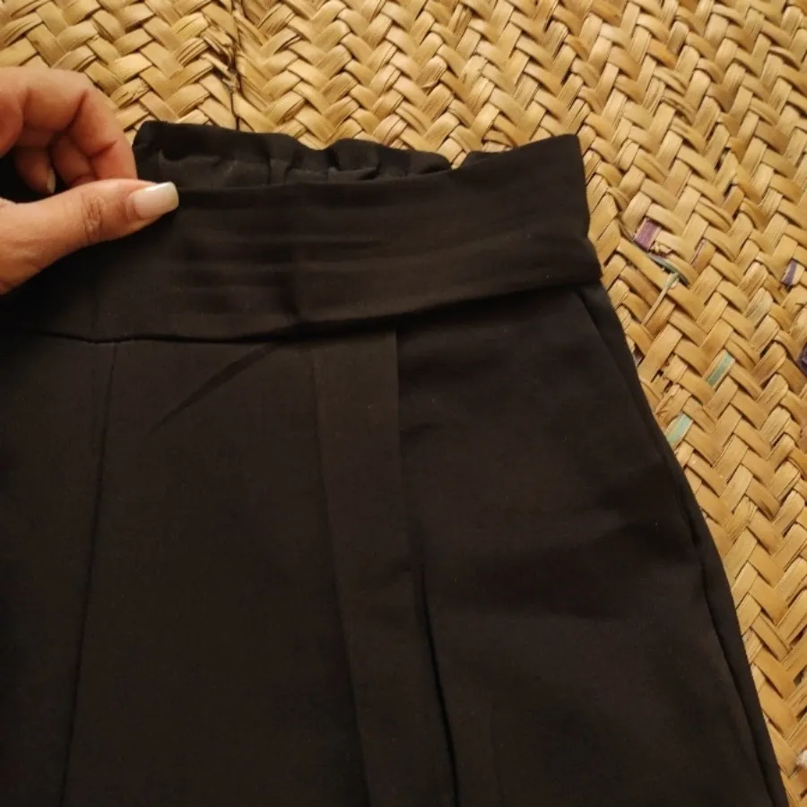 شلوار نیم بگ کلاسیک