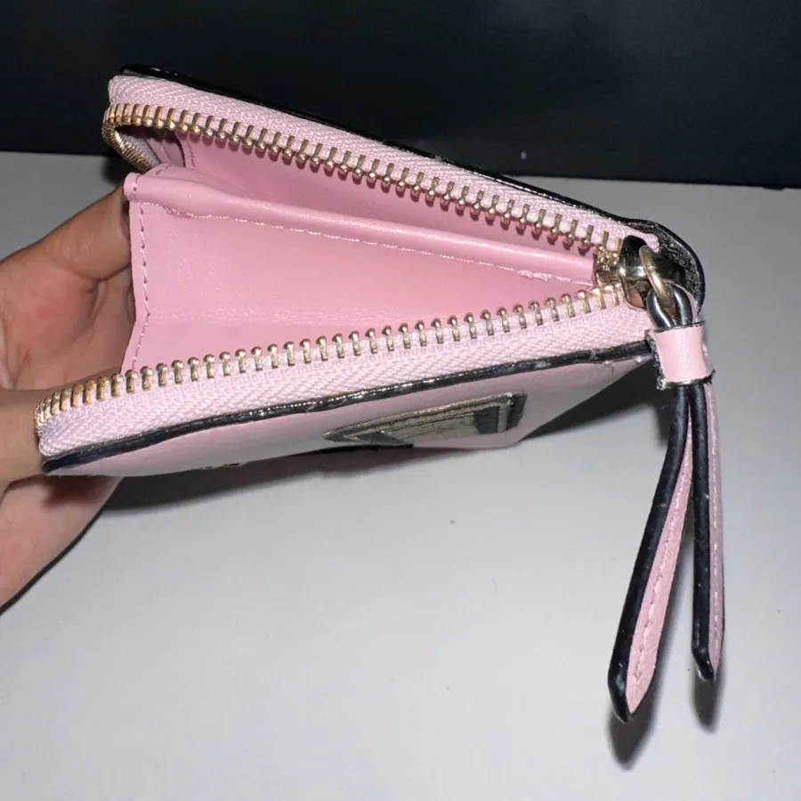 کیف پول ویکتوریا سکرت