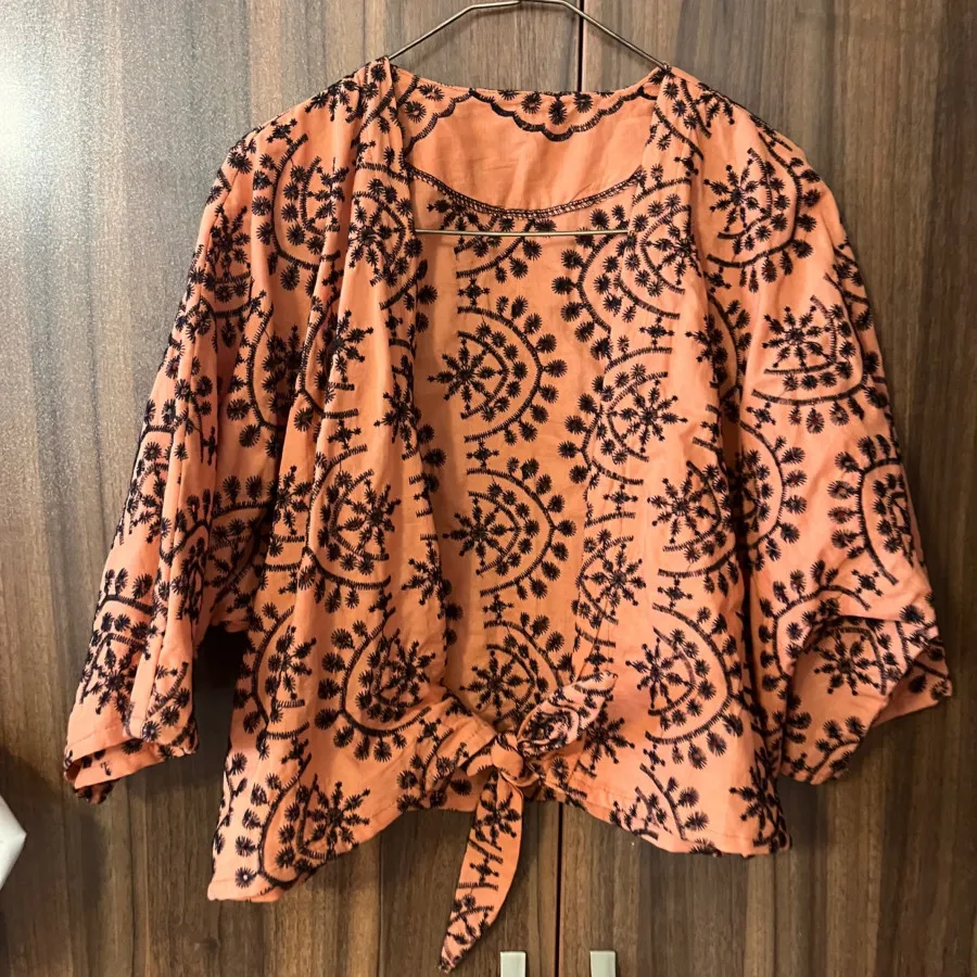 شومیز گره ای