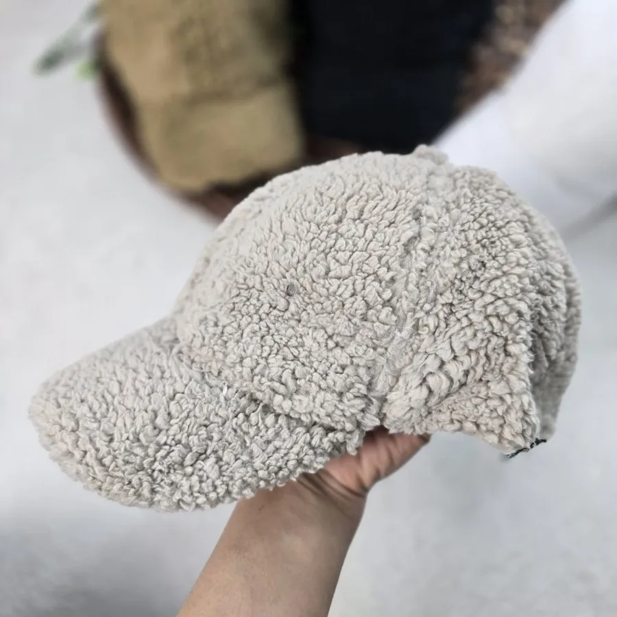 کلاه بیسبالی