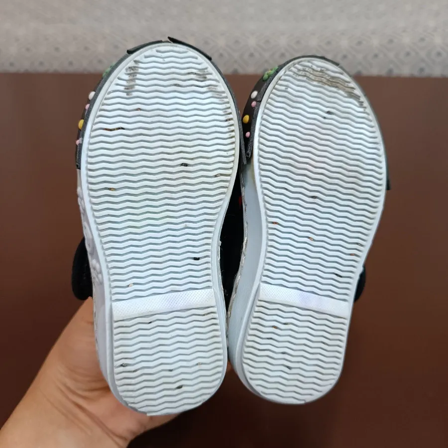 کفش دخترانه بچه گانه