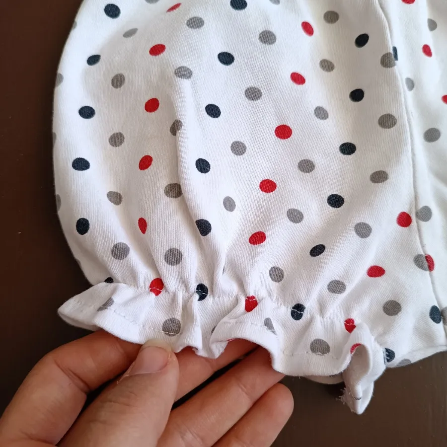 ست لباس نوزادی