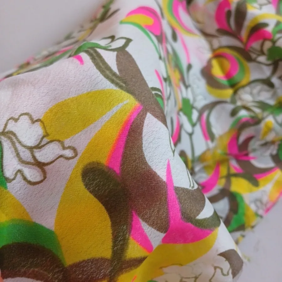 پارچه حریر کرپ