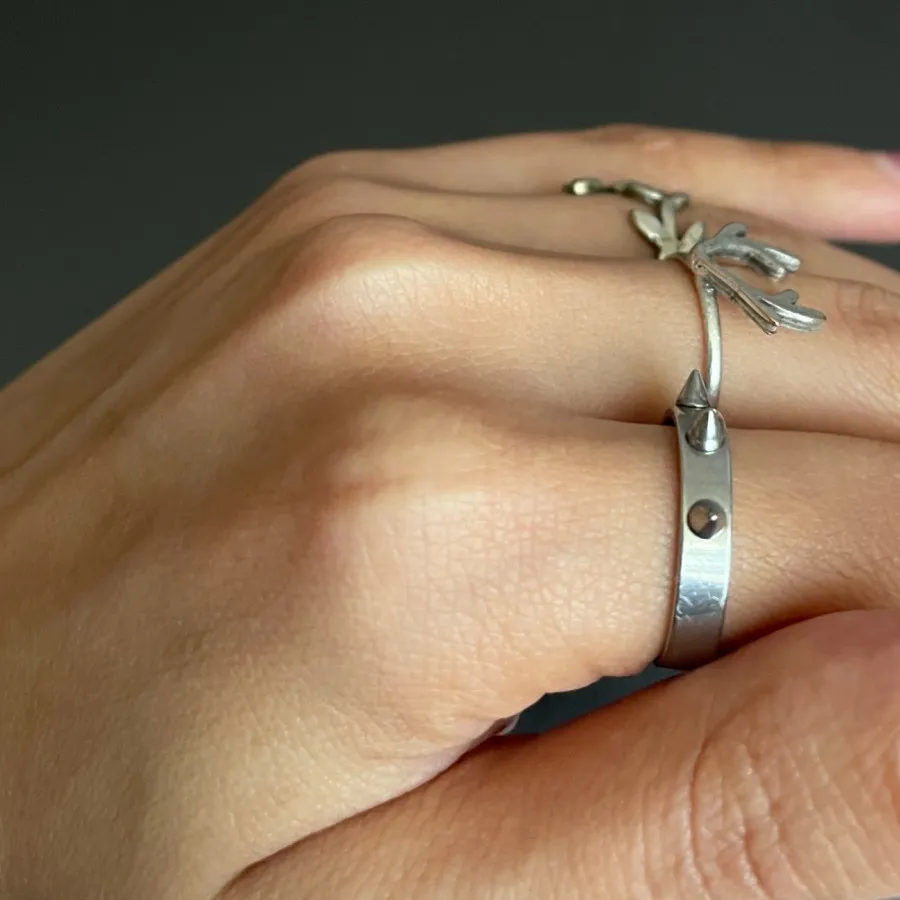 انگشتر استیل