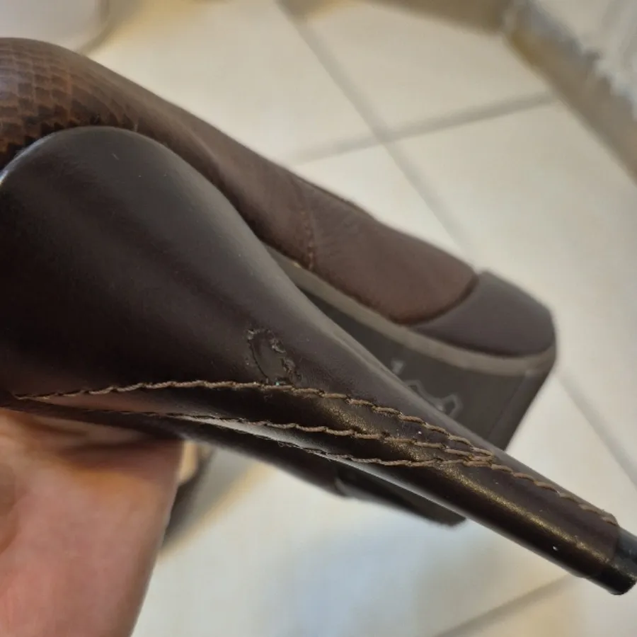 کفش پاندورا