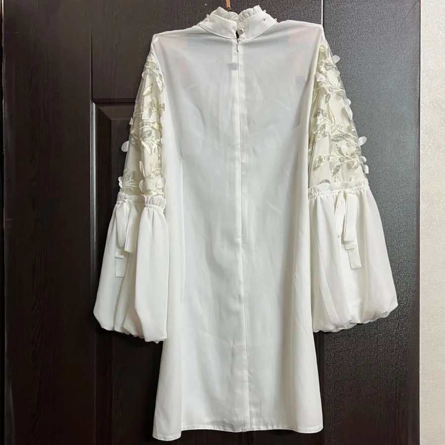 شومیز گل برجسته کاملا نو