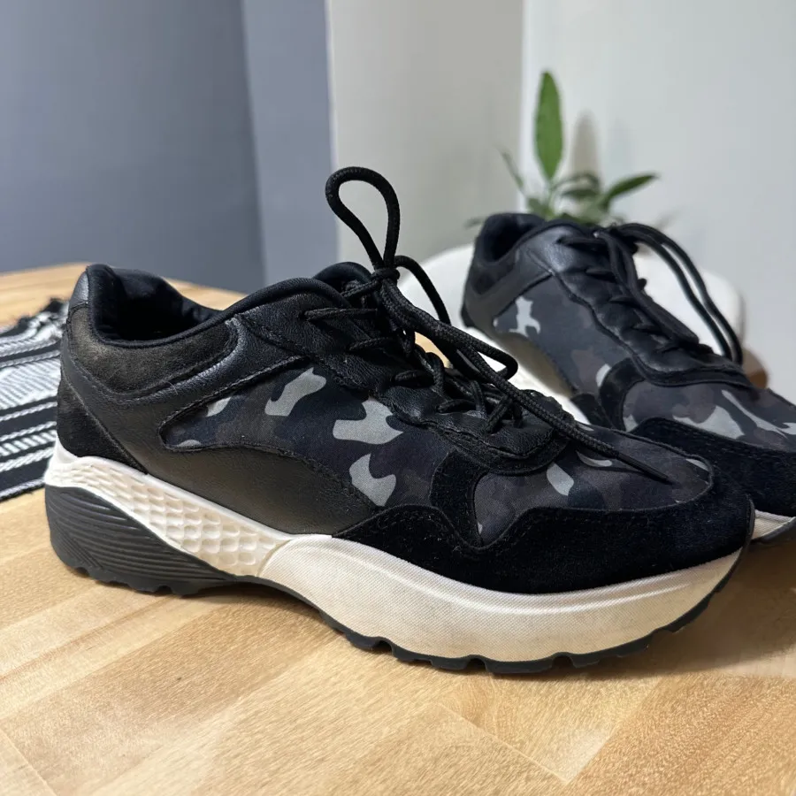 کتونی چریکی جیر و چرم