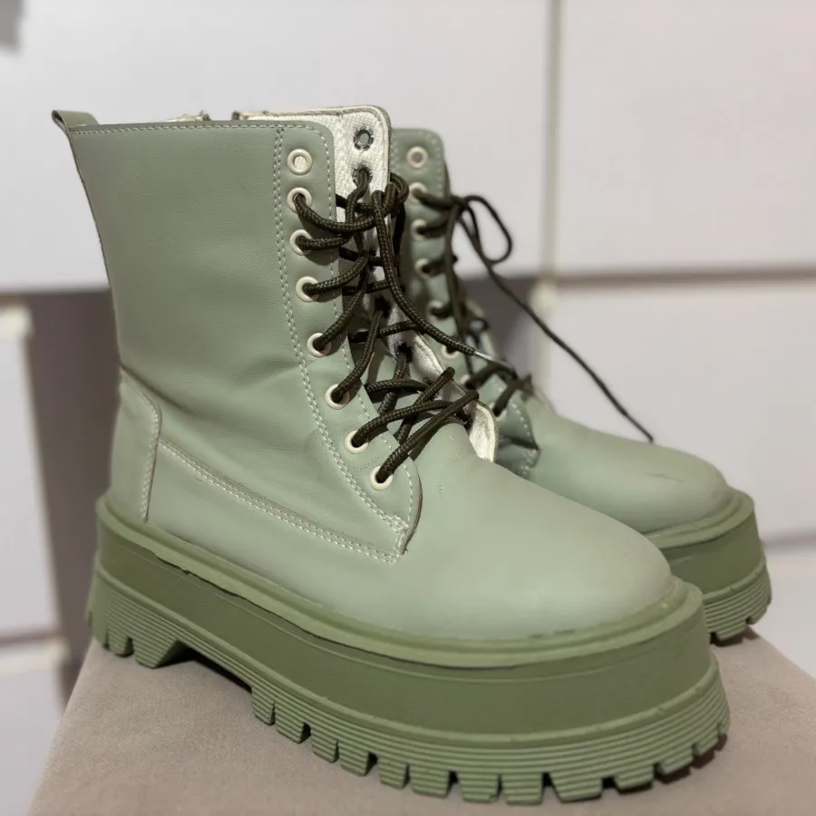 نیم بوت سربازی