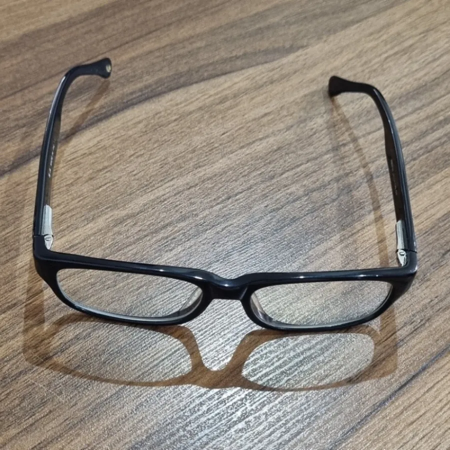 فریم عینک طبی