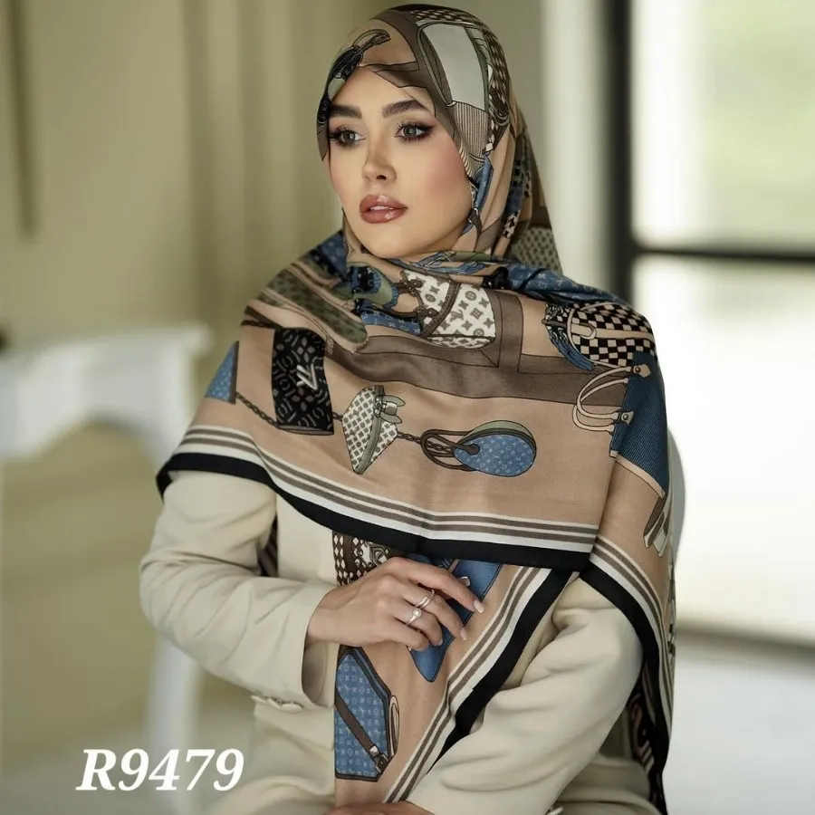 روسری سیااسکارف