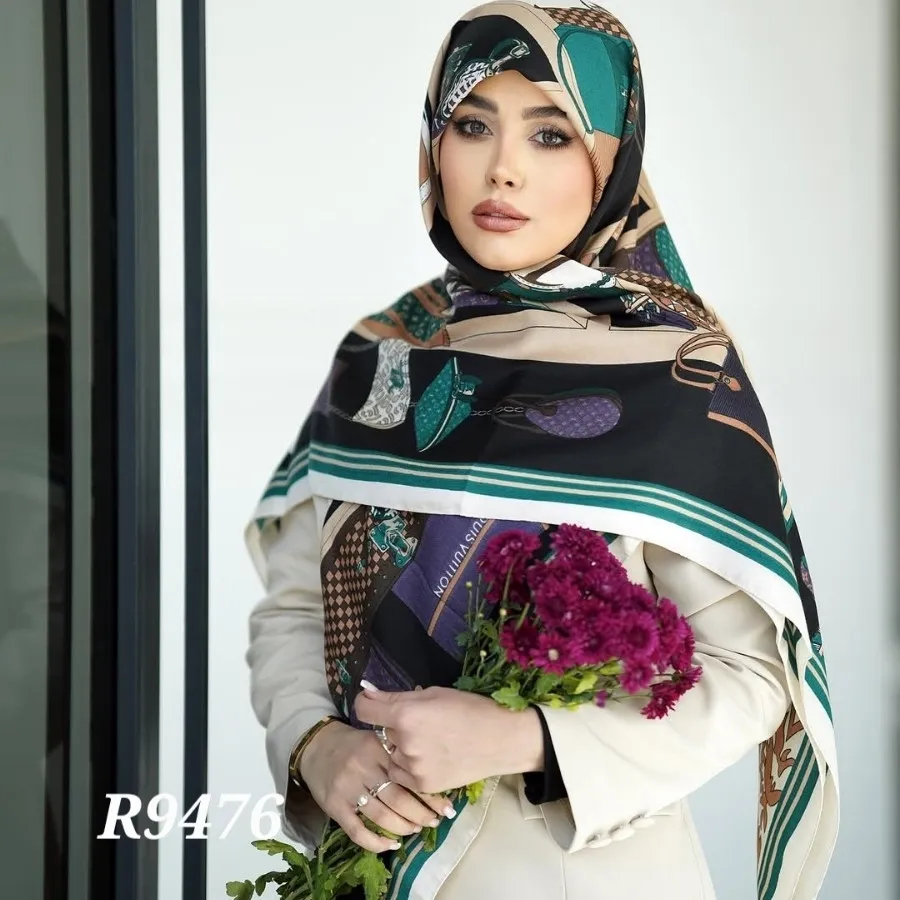 روسری سیااسکارف