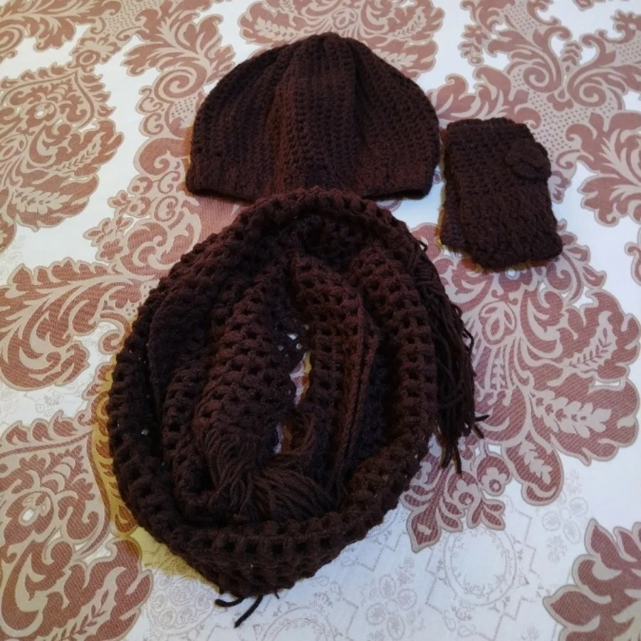 شال وکلاه دستکش