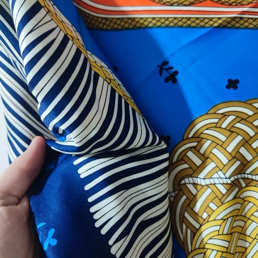 روسری قواره دار