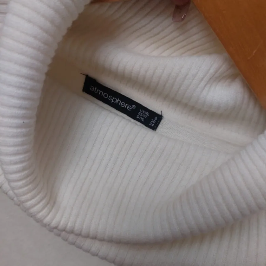 بافت سفید برند اتمسفر