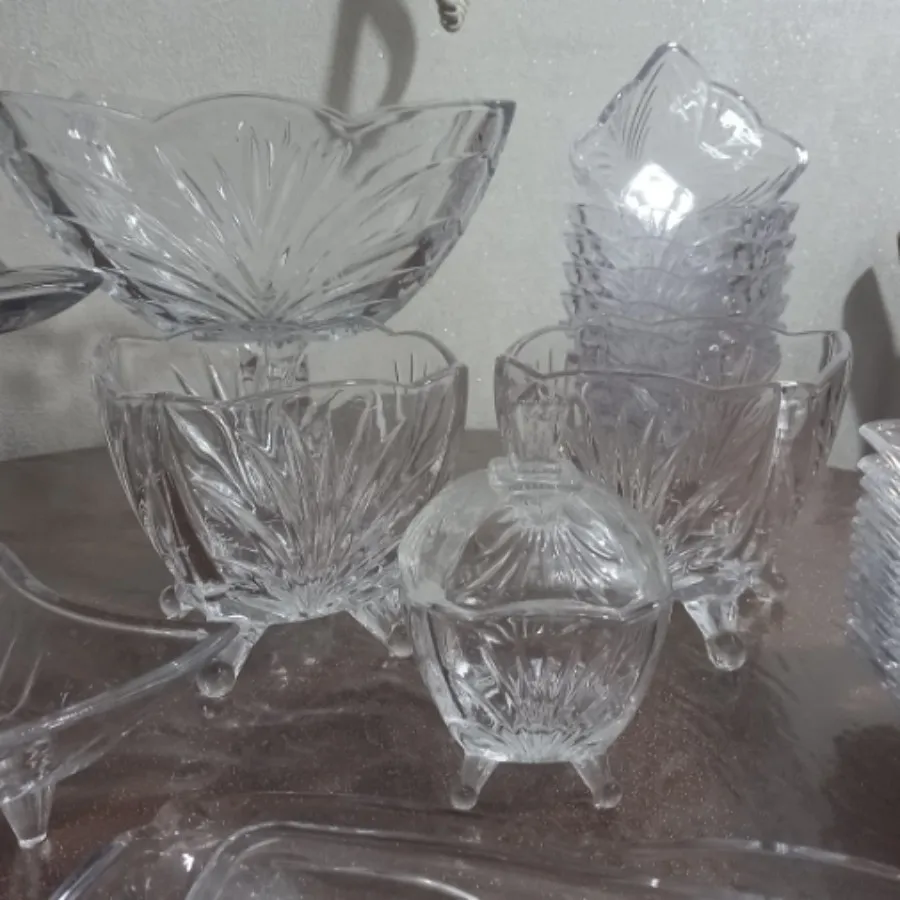 سرویس پذیرایی