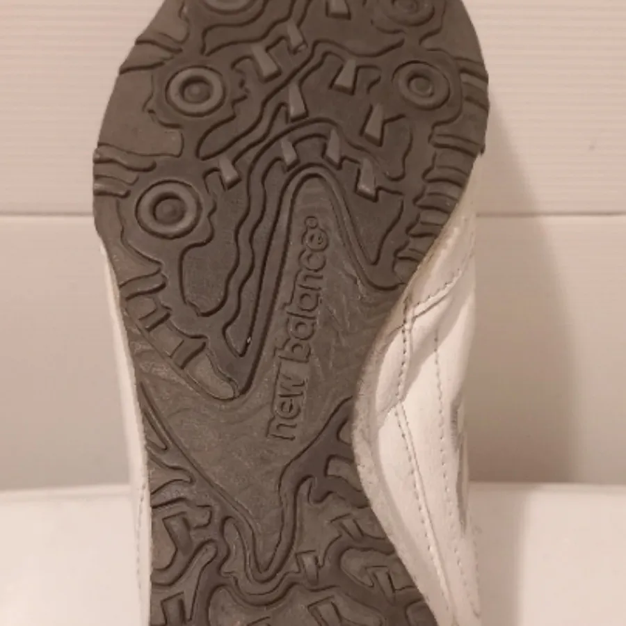 کفش اسپرت ورزشی نیوبالانس