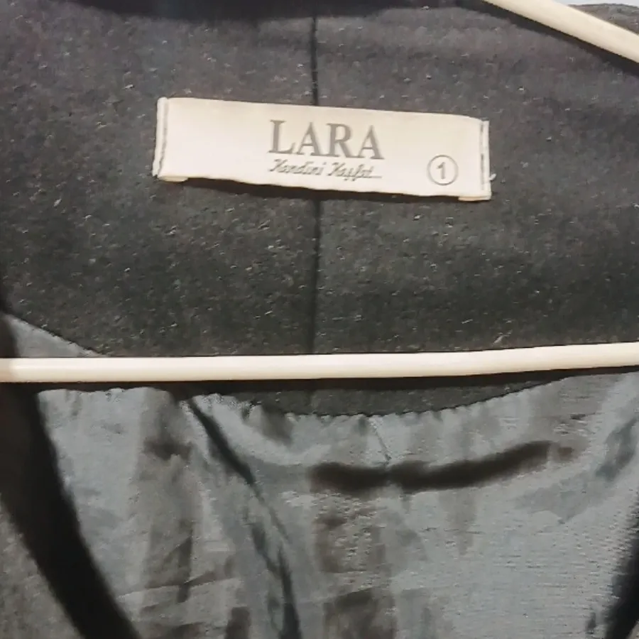 پالتو  لارا ارسال رایگان